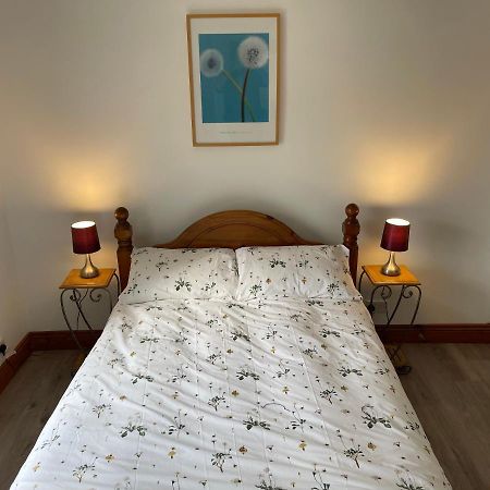 Ballinderry Station Cottage - Luxury Stay. Лисберн Экстерьер фото