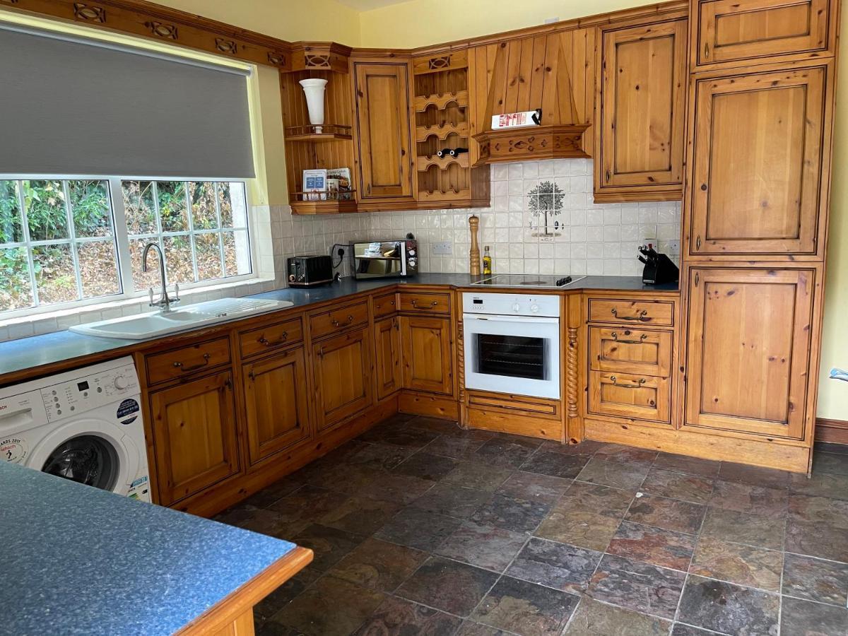 Ballinderry Station Cottage - Luxury Stay. Лисберн Экстерьер фото